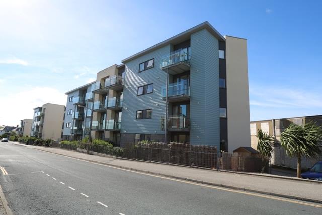 Tre Lowen, Pentire Crescent, photo - 1